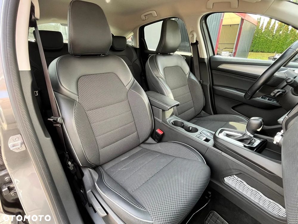 Renault Arkana 1.6 E-TECH Intens MMT - 23