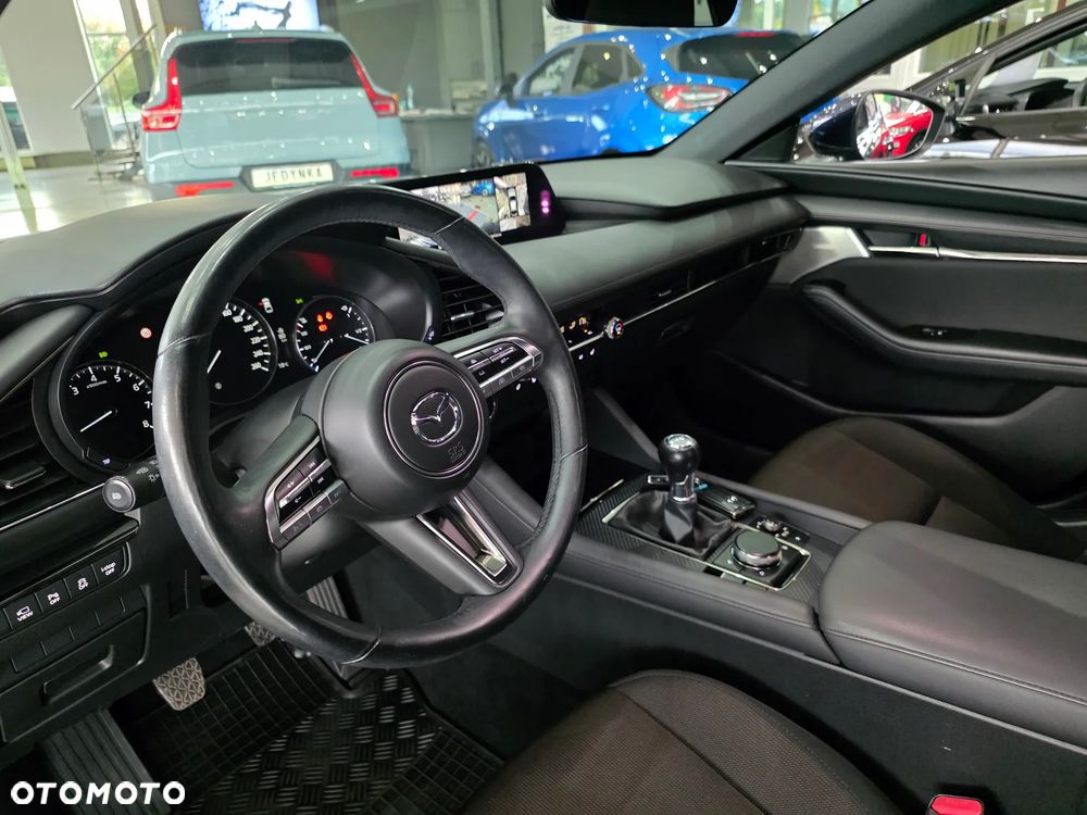 Mazda 3 - 9
