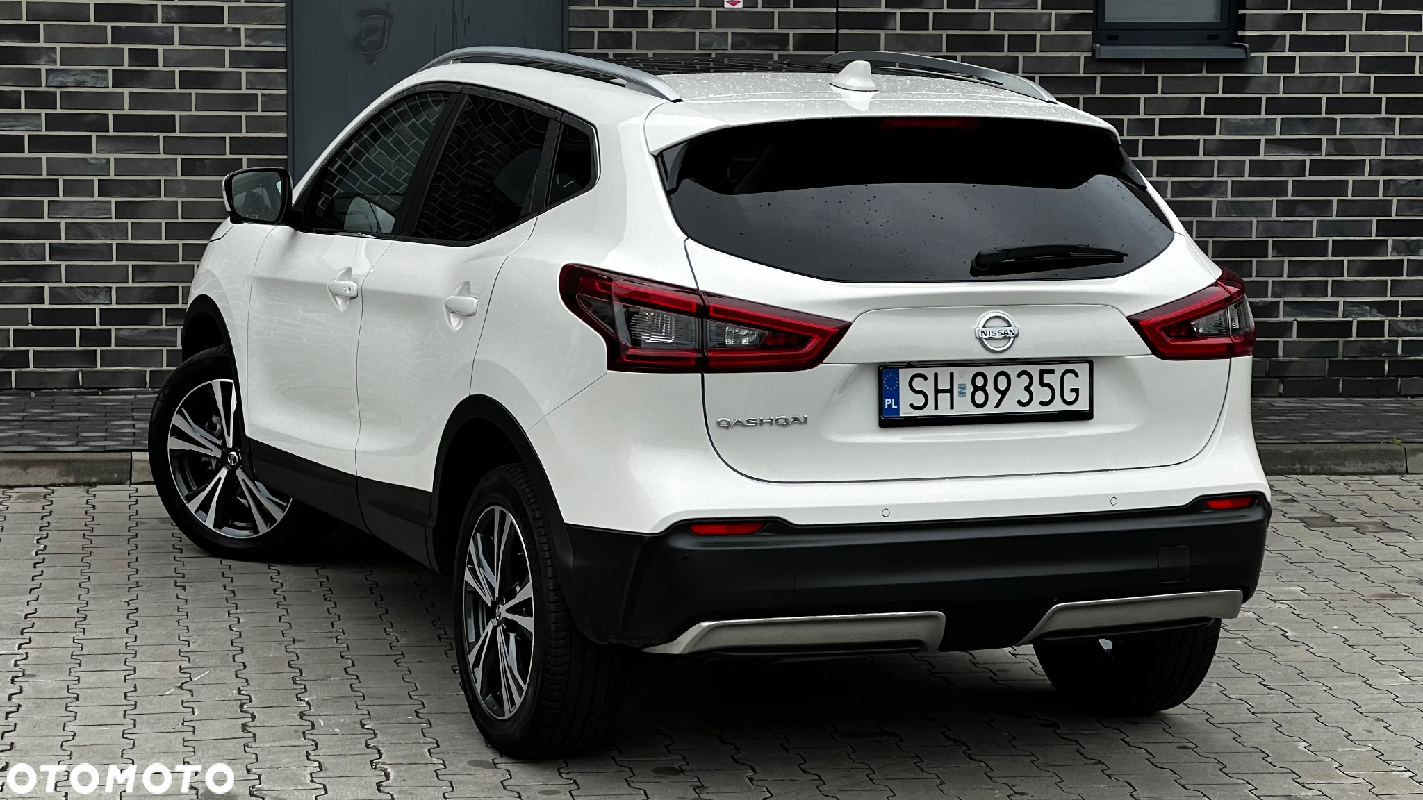 Nissan Qashqai 1.6 DIG-T N-Connecta - 16