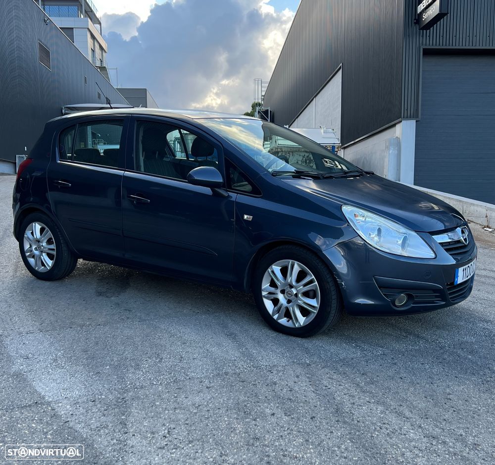 Opel Corsa 1.2 Cosmo - 3