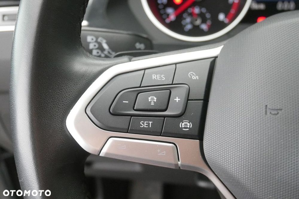 Volkswagen Tiguan 1.5 TSI EVO Life DSG - 24