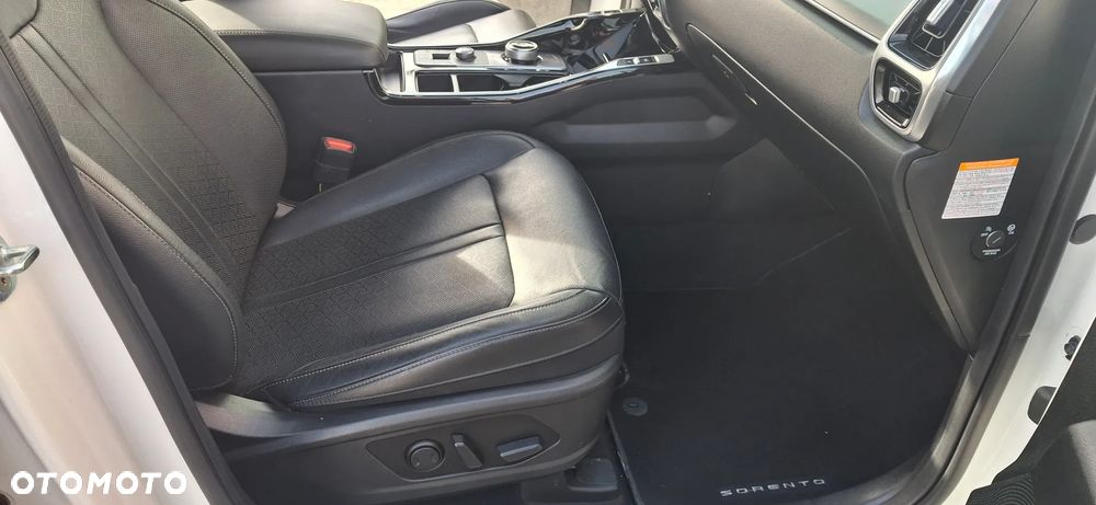 Kia Sorento 1.6 T-GDI HEV M 4WD - 13