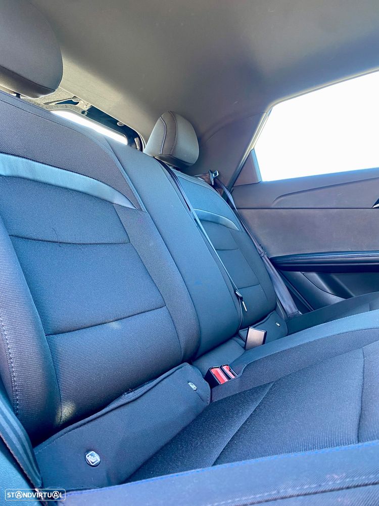 MG MG4 51 kWh Standard - 9