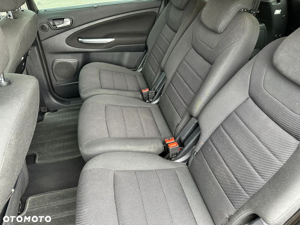Ford S-Max 1.6 T Titanium - 28