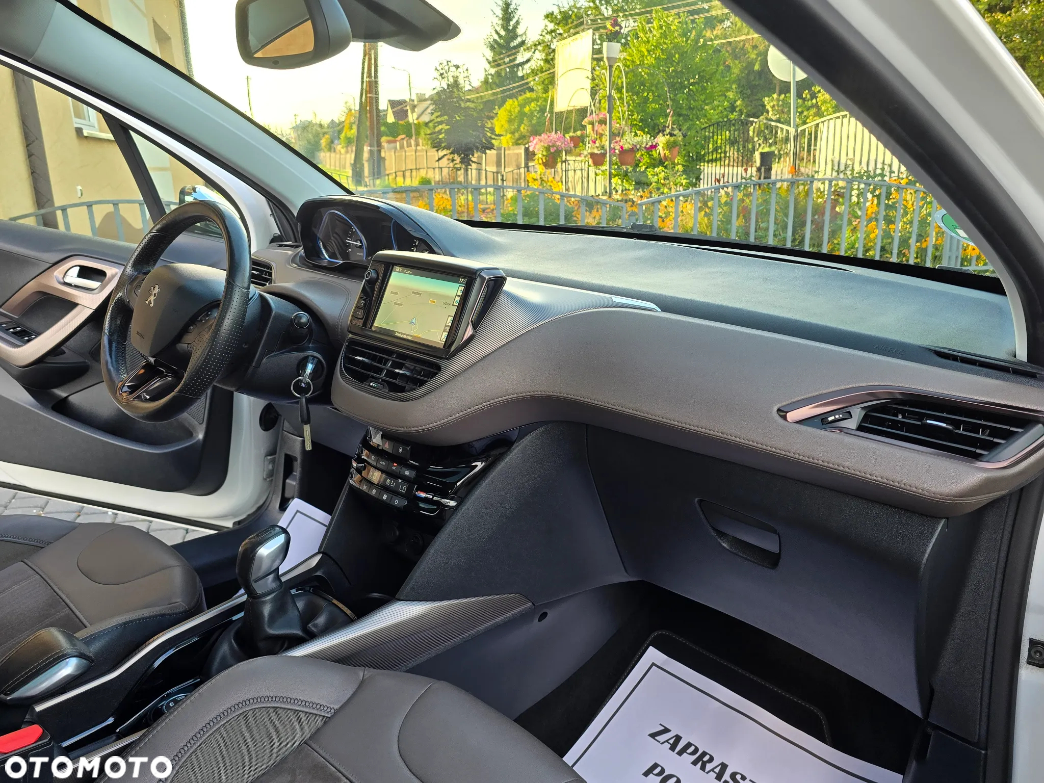 Peugeot 2008 1.6 VTi Allure - 39