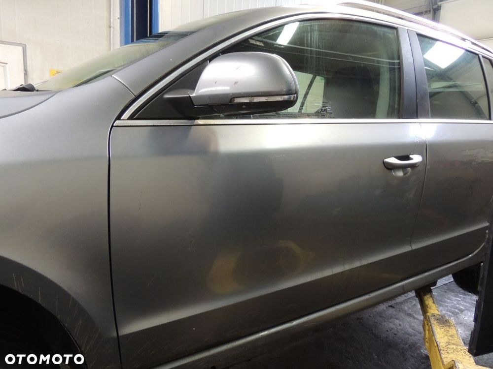 Szyba boczna lewa prawa przednia Skoda SuberB II