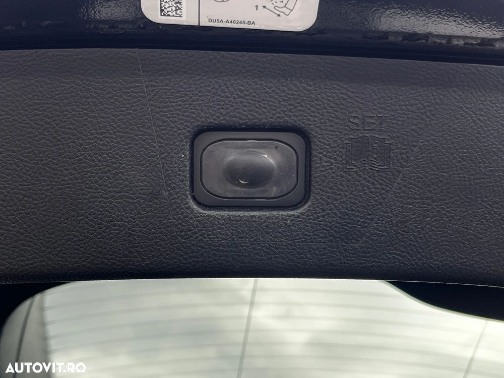 Ford Edge 2.0 TDCi Powershift Sport - 27