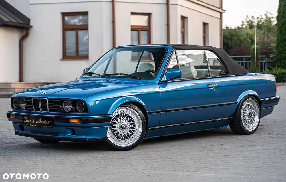 BMW Seria 3 325i - 7