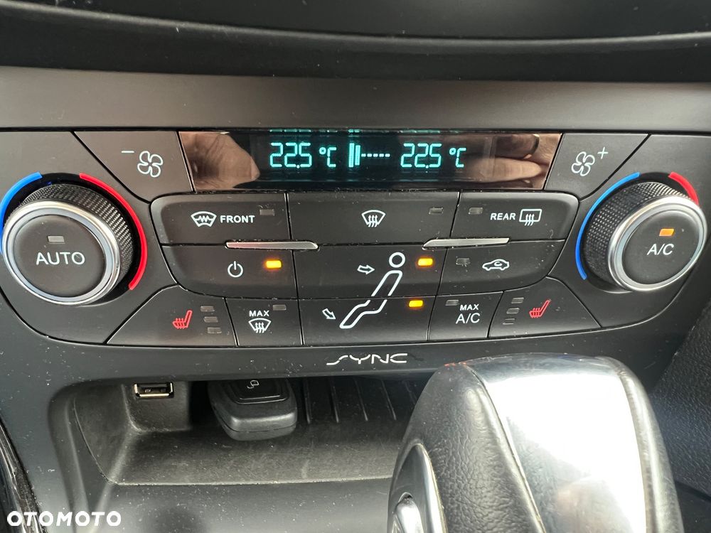 Ford Focus Turnier 1.5 EcoBoost Start-Stopp-System Business Edition - 24