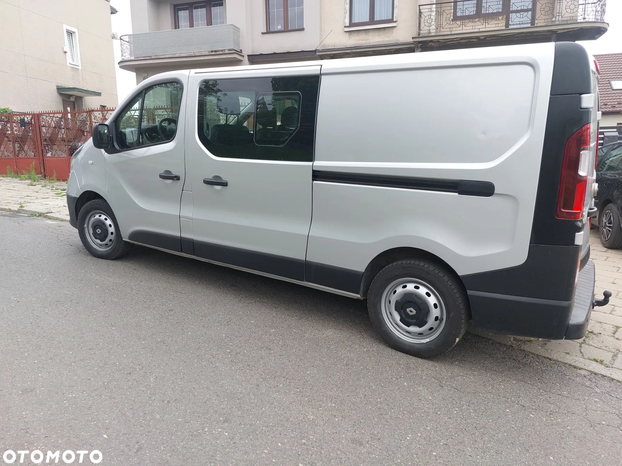 Renault trafic - 1