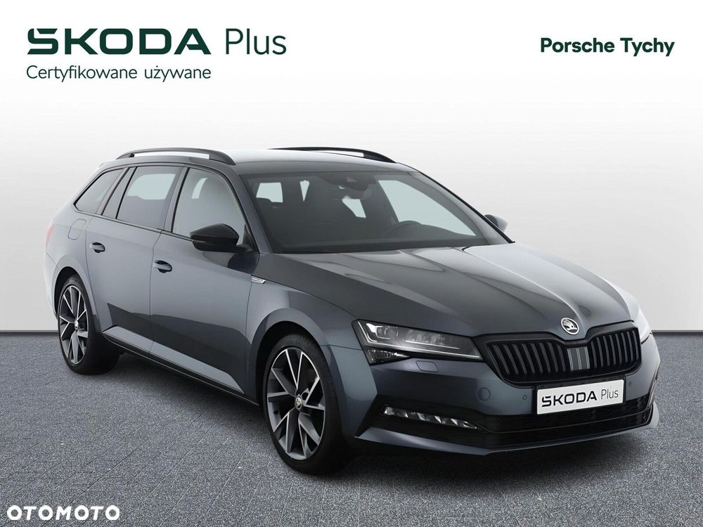 Skoda Superb 2.0 TDI SCR 4x4 Sportline DSG - 8