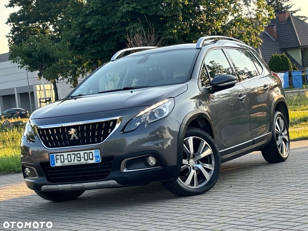 Peugeot 2008 BlueHDi 100 STOP & START Allure - 1