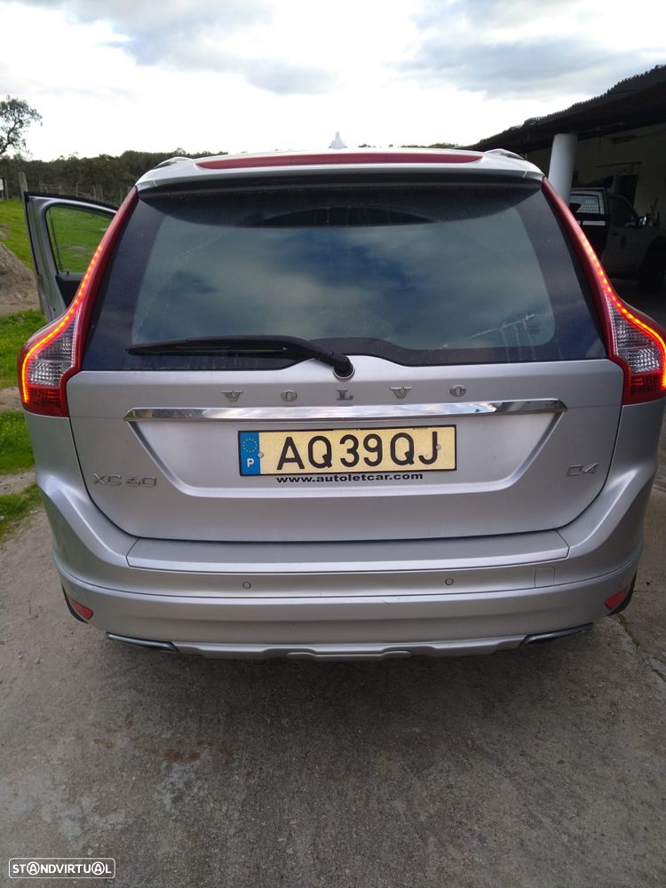 Volvo XC 60 D4 Geartronic Momentum - 2