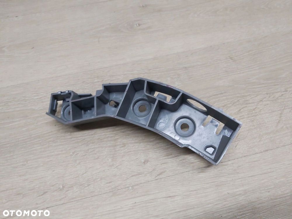OMODA 5 E5 C5 ślizg mocowanie zderzaka prawy przód 602003536AA - 1