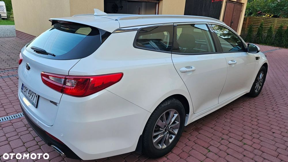 Kia Optima 1.7 CRDI L DCT - 20