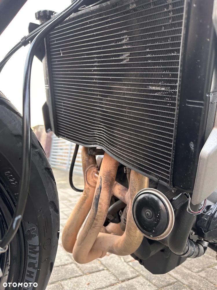 Triumph Trident - 26