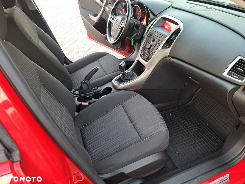 Opel Astra - 18