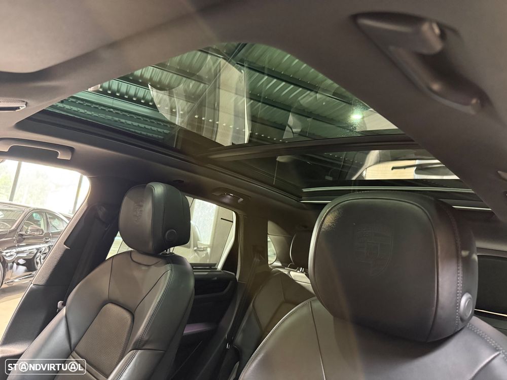 Porsche Cayenne E-Hybrid - 28
