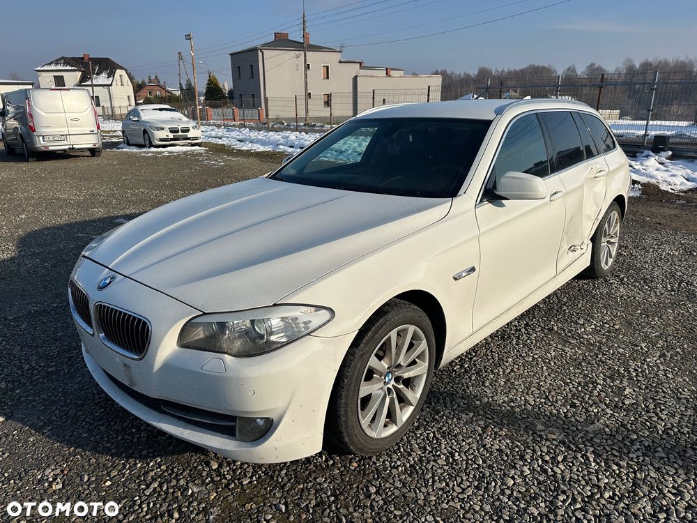 BMW Seria 5 525d xDrive Sport-Aut - 1