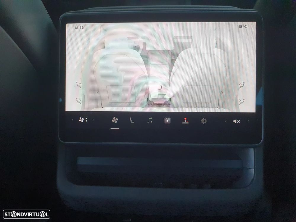 Tesla Model 3 Tração Traseira Premium - 18