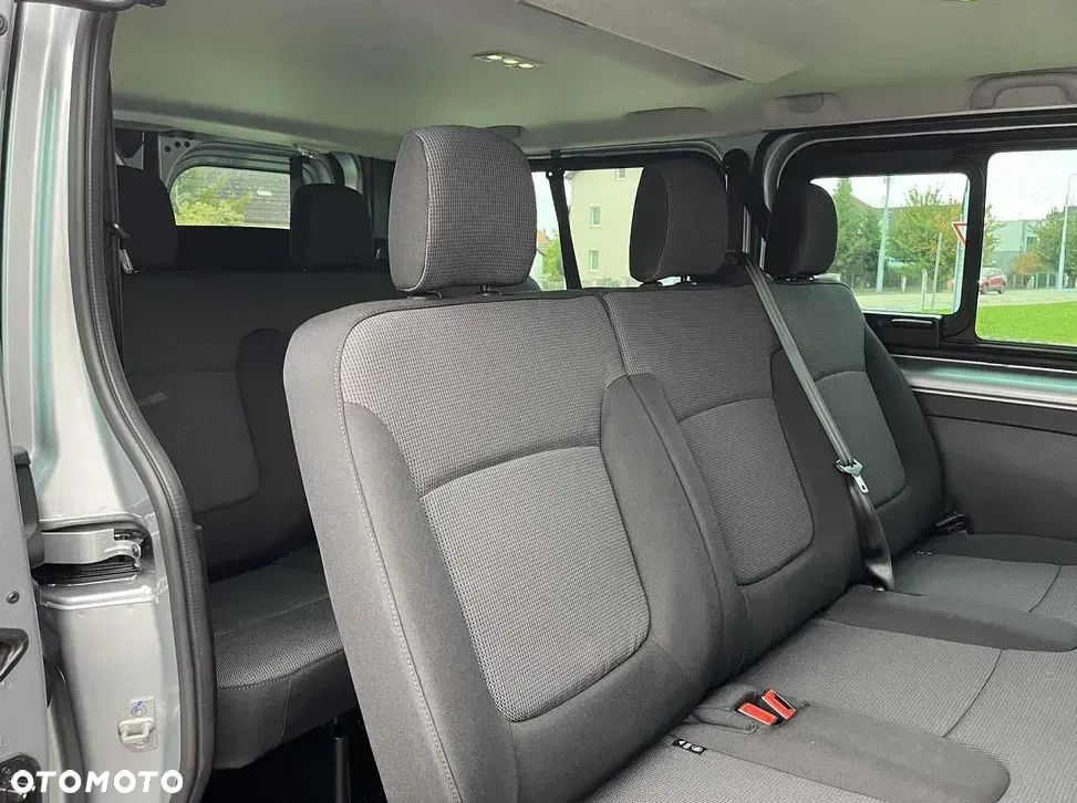 Renault Trafic Kombi L2 9 osobowy - 9
