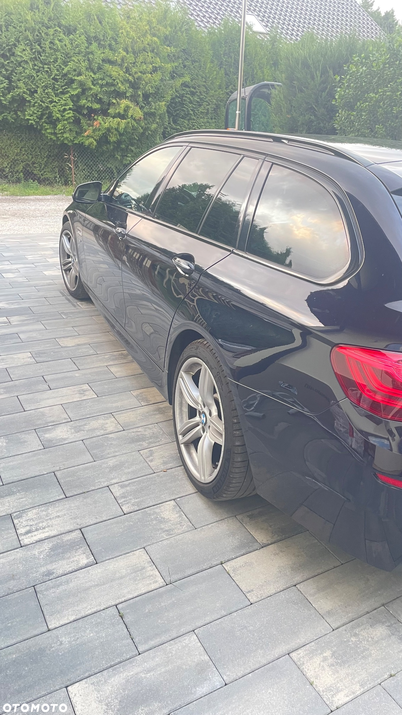 BMW Seria 5 530d Touring Blue Performance - 6