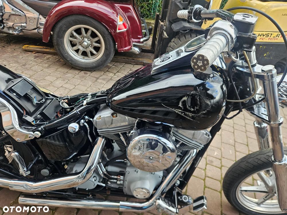 Harley-Davidson Sportster Custom 1200C - 3