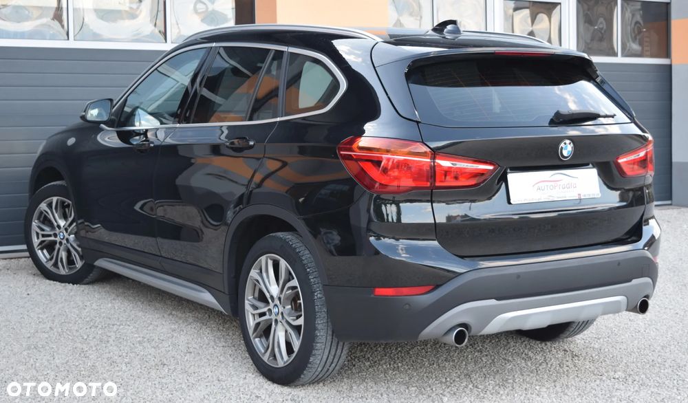 BMW X1 xDrive25d Sport Line sport - 17