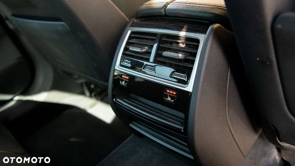 BMW Seria 7 730d xDrive sport - 20