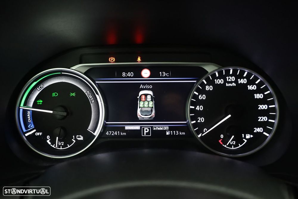 Nissan Juke 1.6 Hybrid N-Design Black - 15