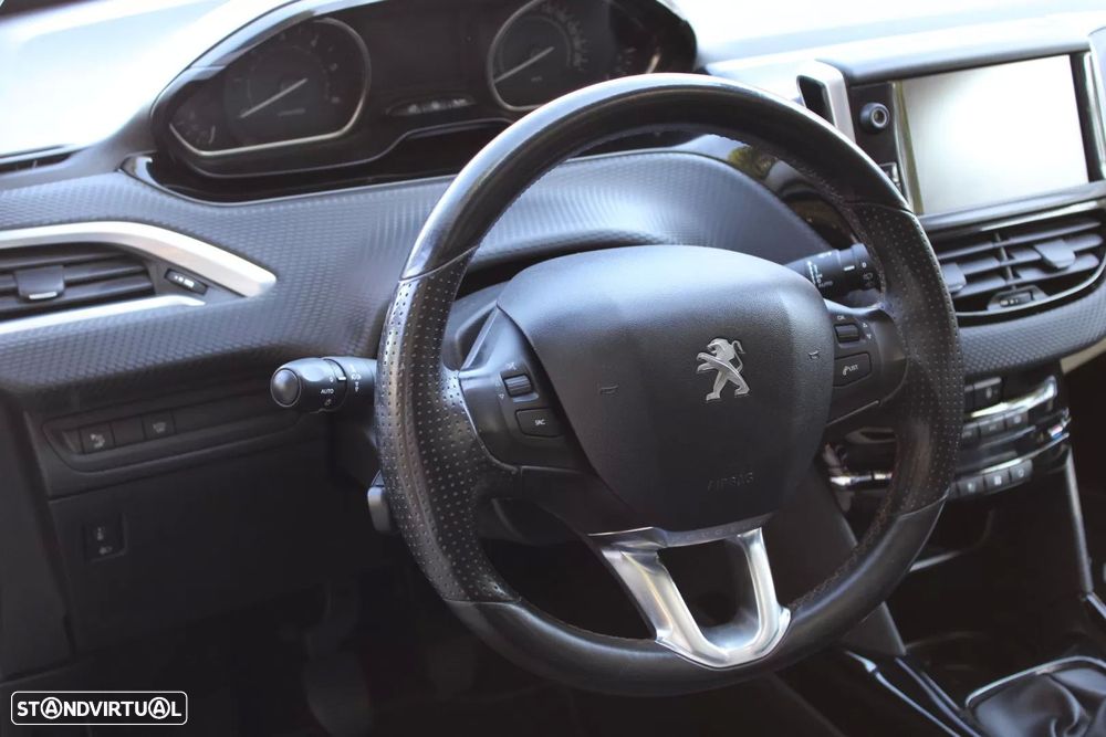 Peugeot 2008 1.6 BlueHDi Allure - 20