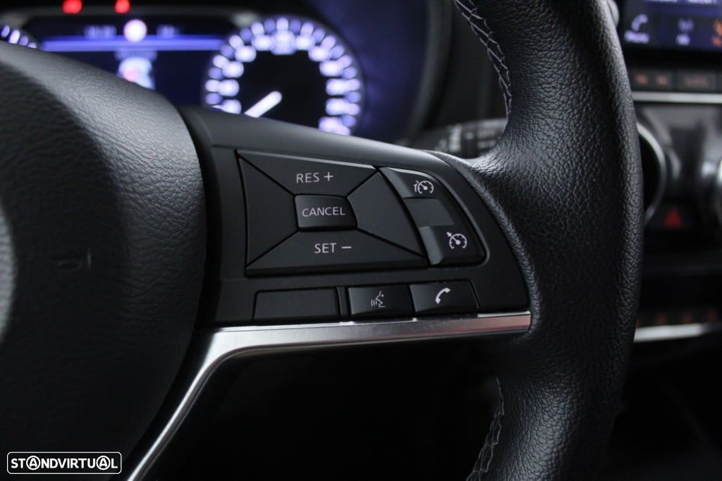 Nissan Juke 1.0 DIG-T N-Connecta NAV. - 23