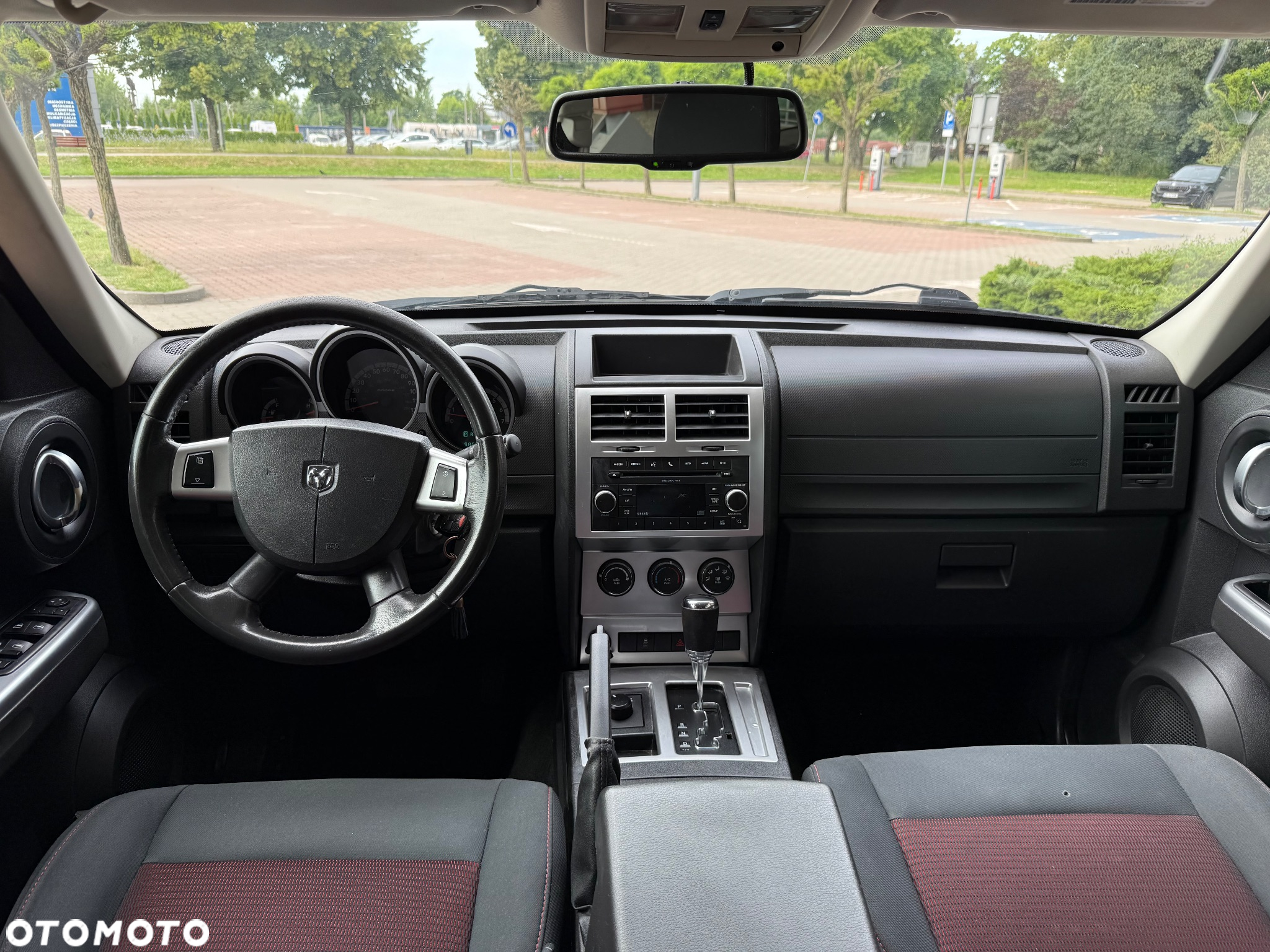 Dodge Nitro 4.0 V6 RT - 11