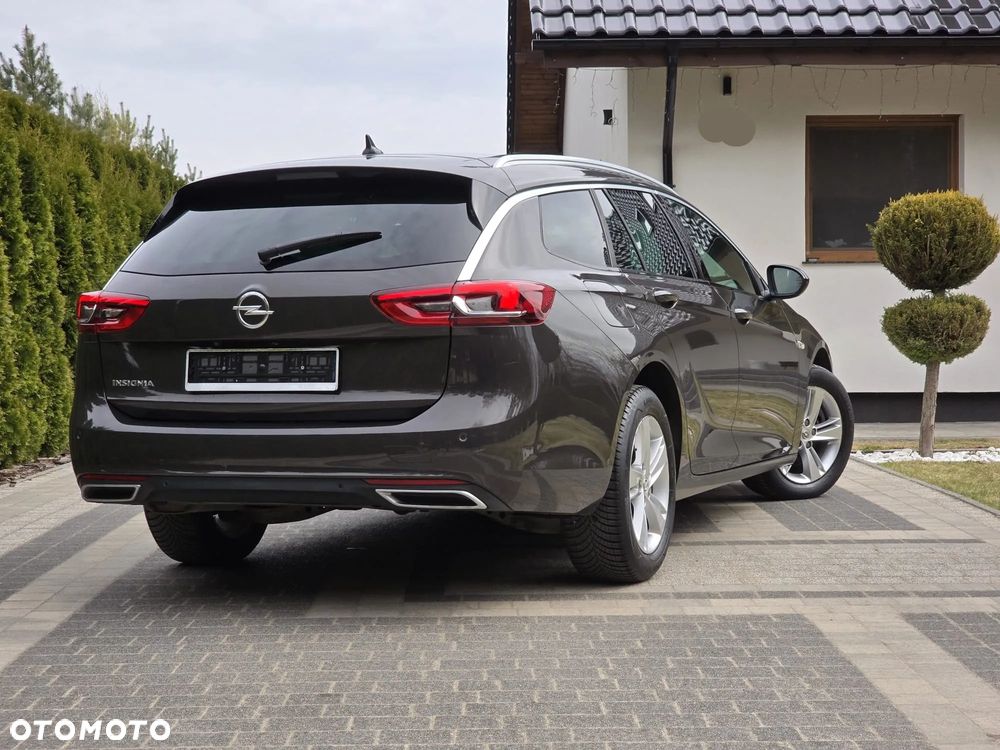 Opel Insignia - 34