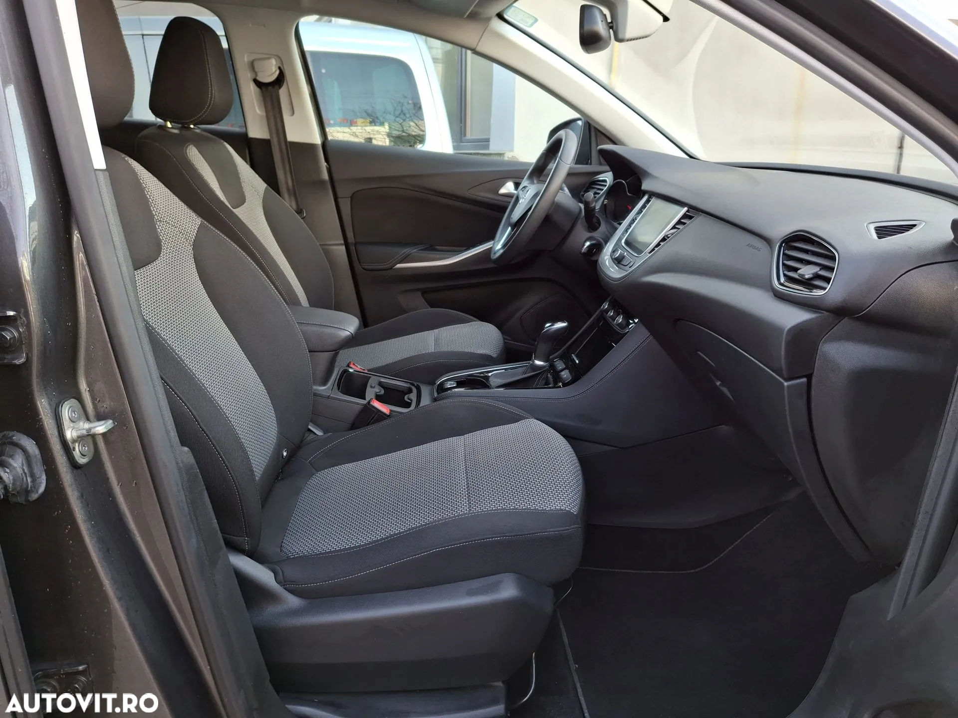 Opel Grandland X 1.5 D Start/Stop Automatik Business Edition - 14