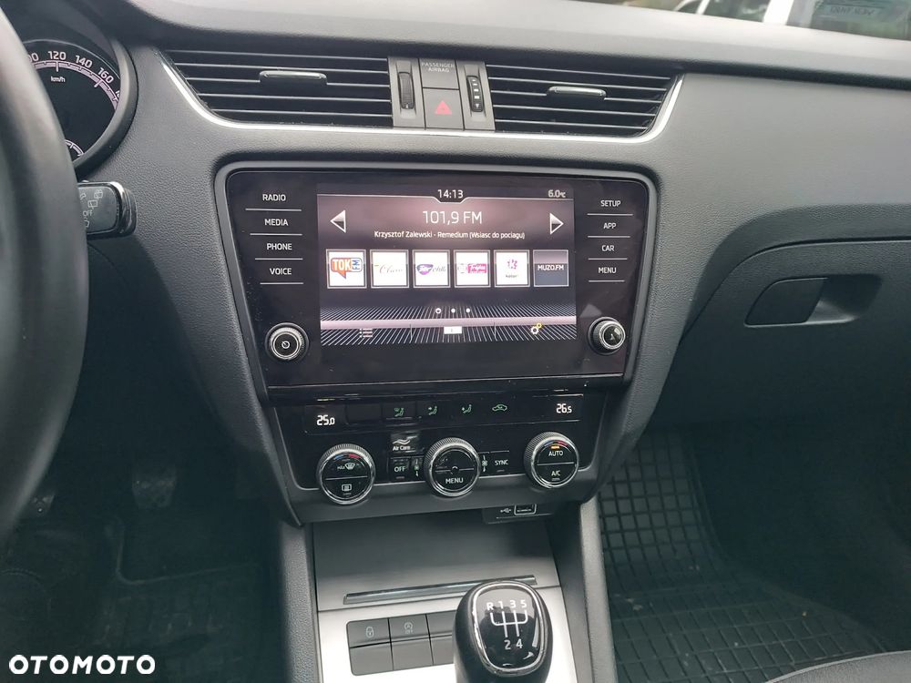 Skoda Octavia 1.6 TDI SCR Ambition - 4