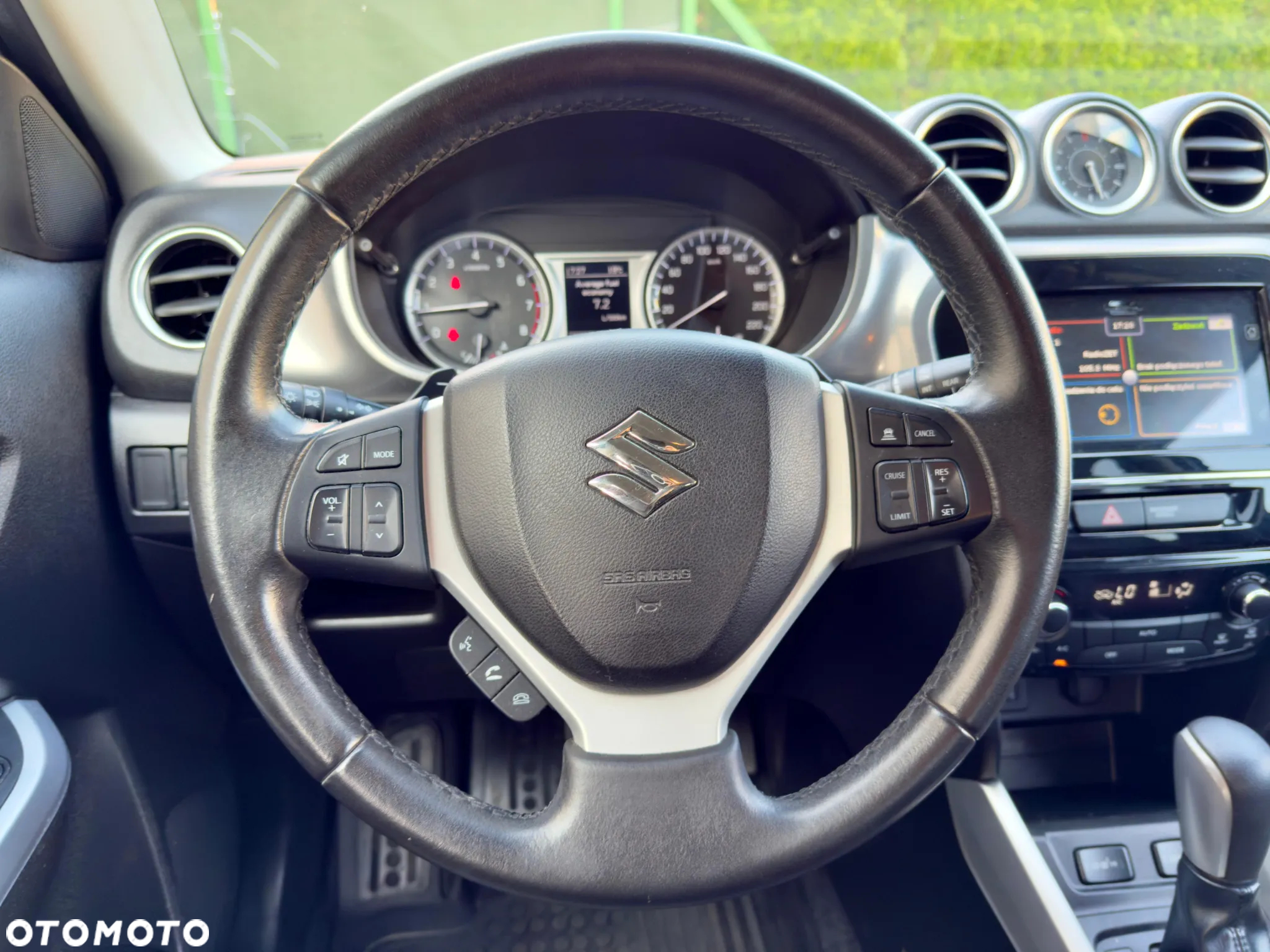 Suzuki Vitara 1.6 Premium 2WD - 19