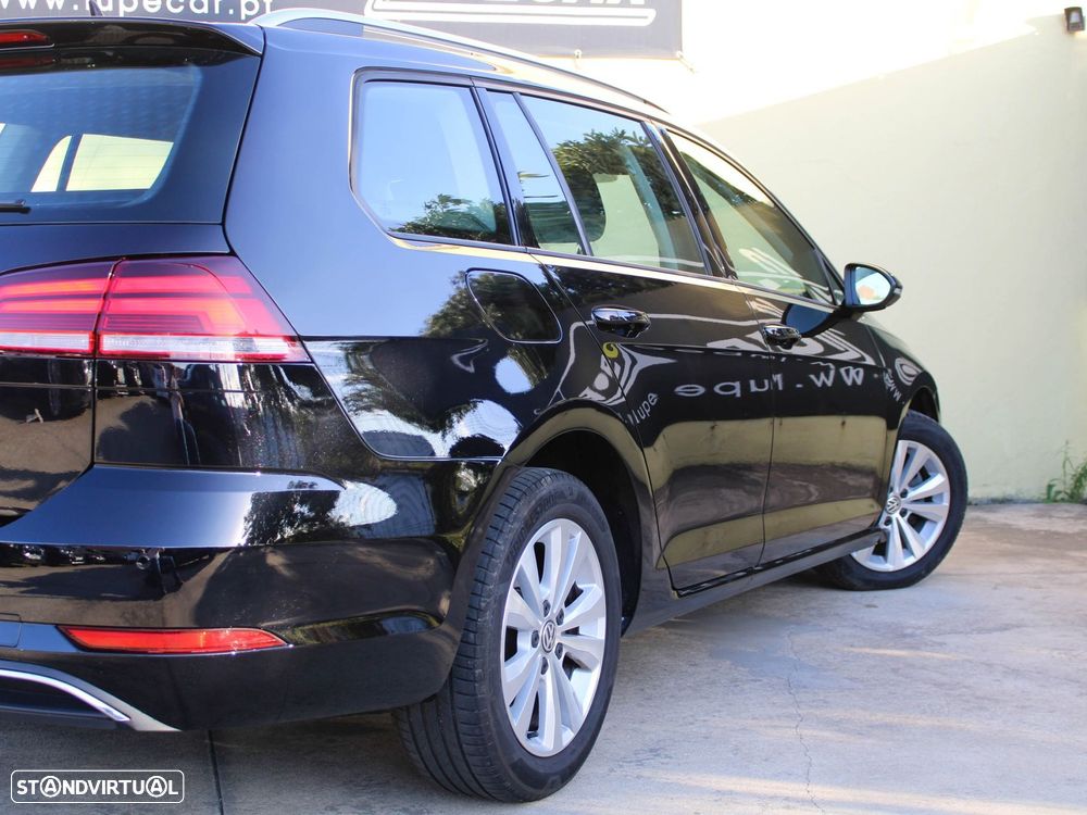 VW Golf Variant 2.0 TDi Confortline - 16