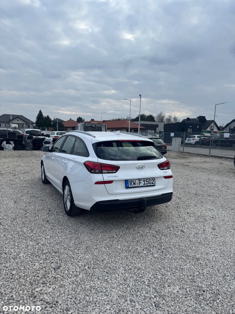 Hyundai i30 1.6 CRDI DCT Select - 8