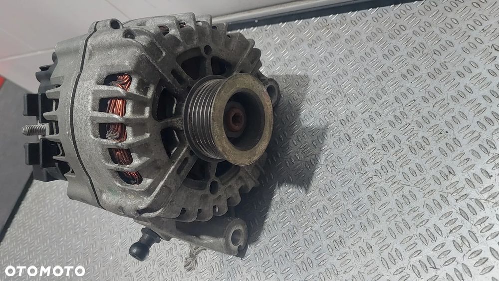 ALTERNATOR BMW E90 E91 R2009 LIFT 3,0 DISEL NR 7805432 - 2