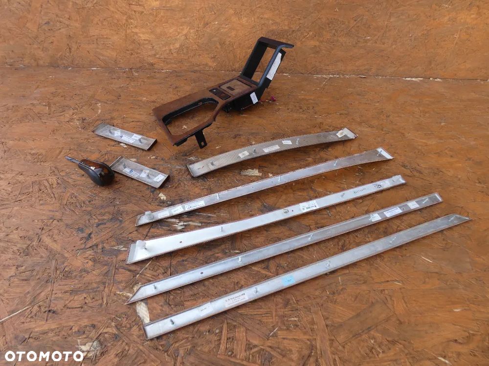 BMW E39 DEKOR LISTWY  NUSSBAUM - 9