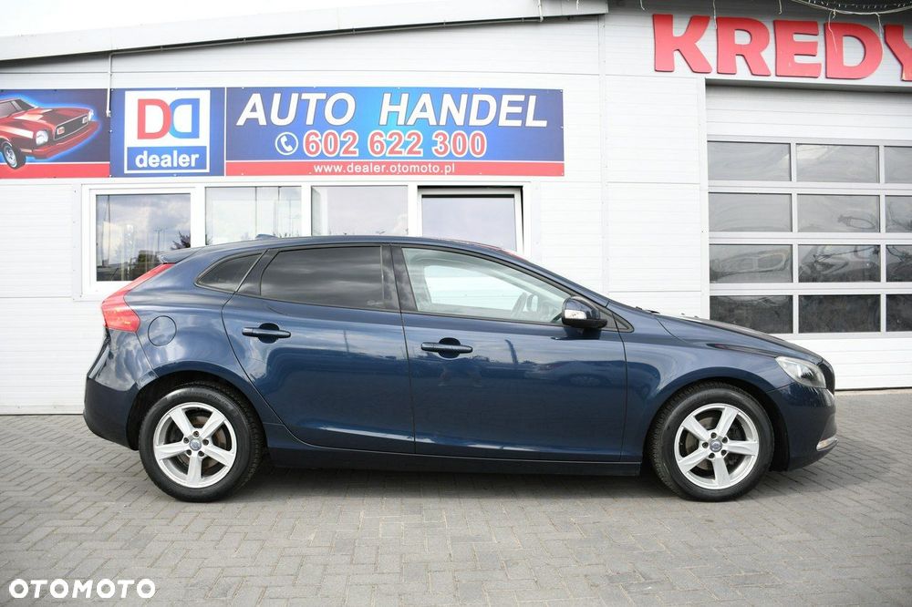Volvo V40 D2 - 12