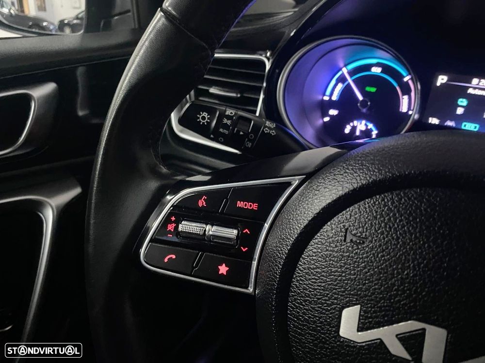 Kia XCeed 1.6 GDi PHEV Drive - 19