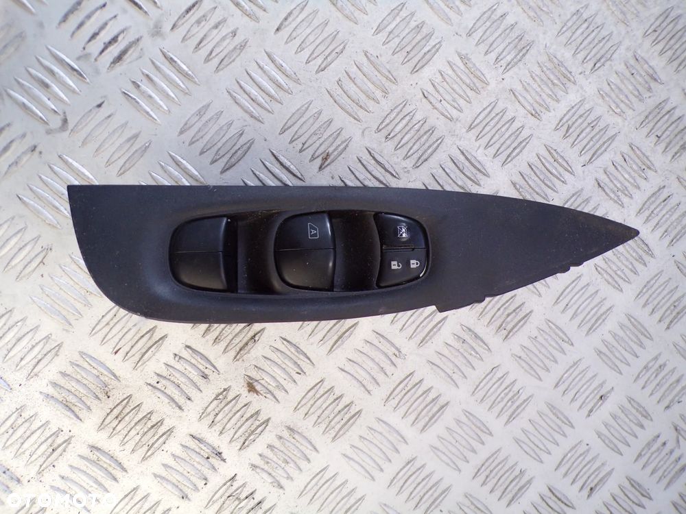 PANEL SZYB LEWY PRZÓD NISSAN X TRAIL T32 - 1