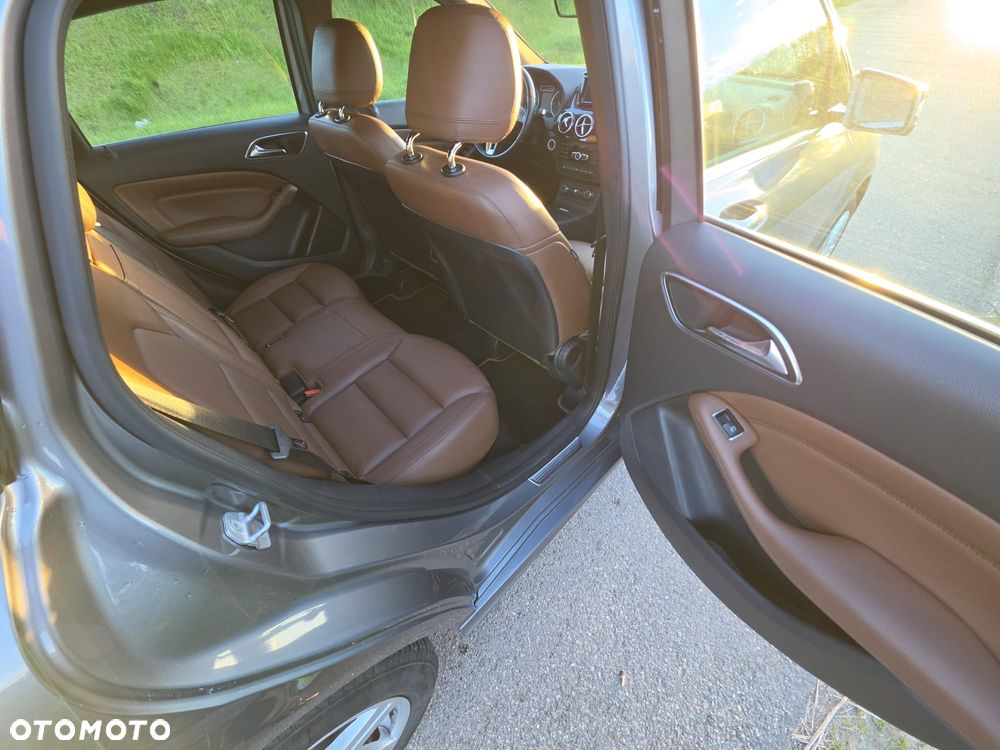 Mercedes-Benz Klasa B - 13