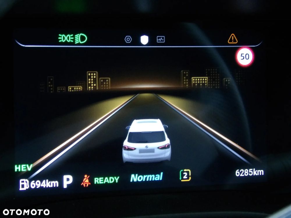 MG ZS 1.5 HEV+ Exclusive - 24