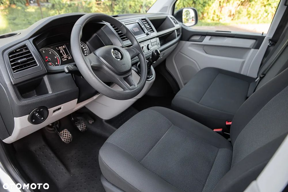 Volkswagen Transporter - 14