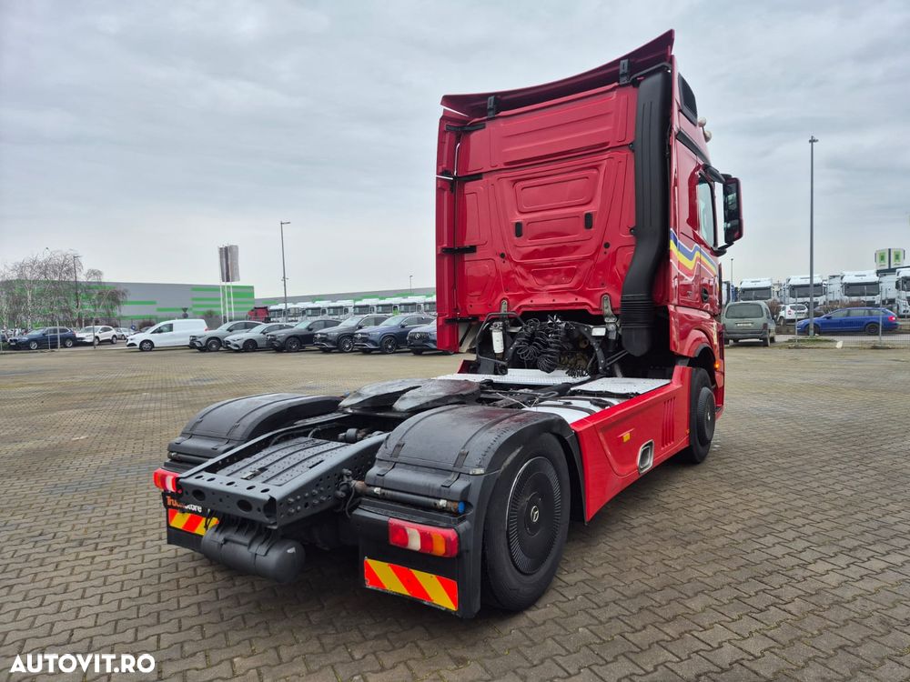 Mercedes-Benz Actors 1845LS - 4