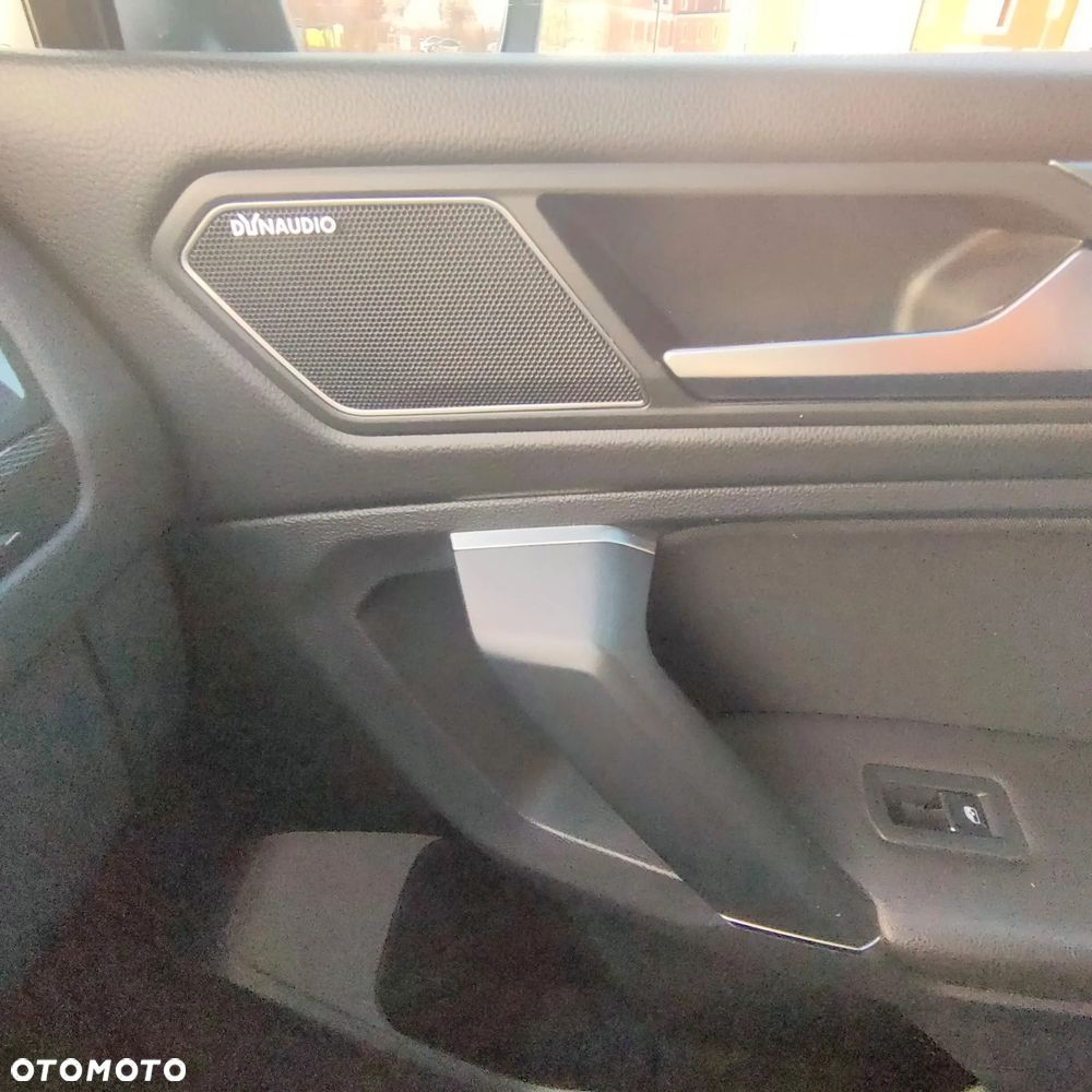 Volkswagen Tiguan 2.0 TDI SCR 4MOTION DSG Highline - 16