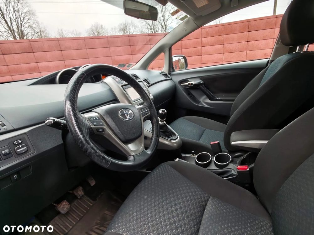 Toyota Verso 2.0 D-4D Sol plus 7os - 13